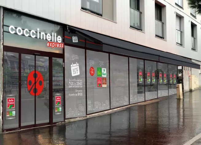  Nom 07469 Villejuif Gorki